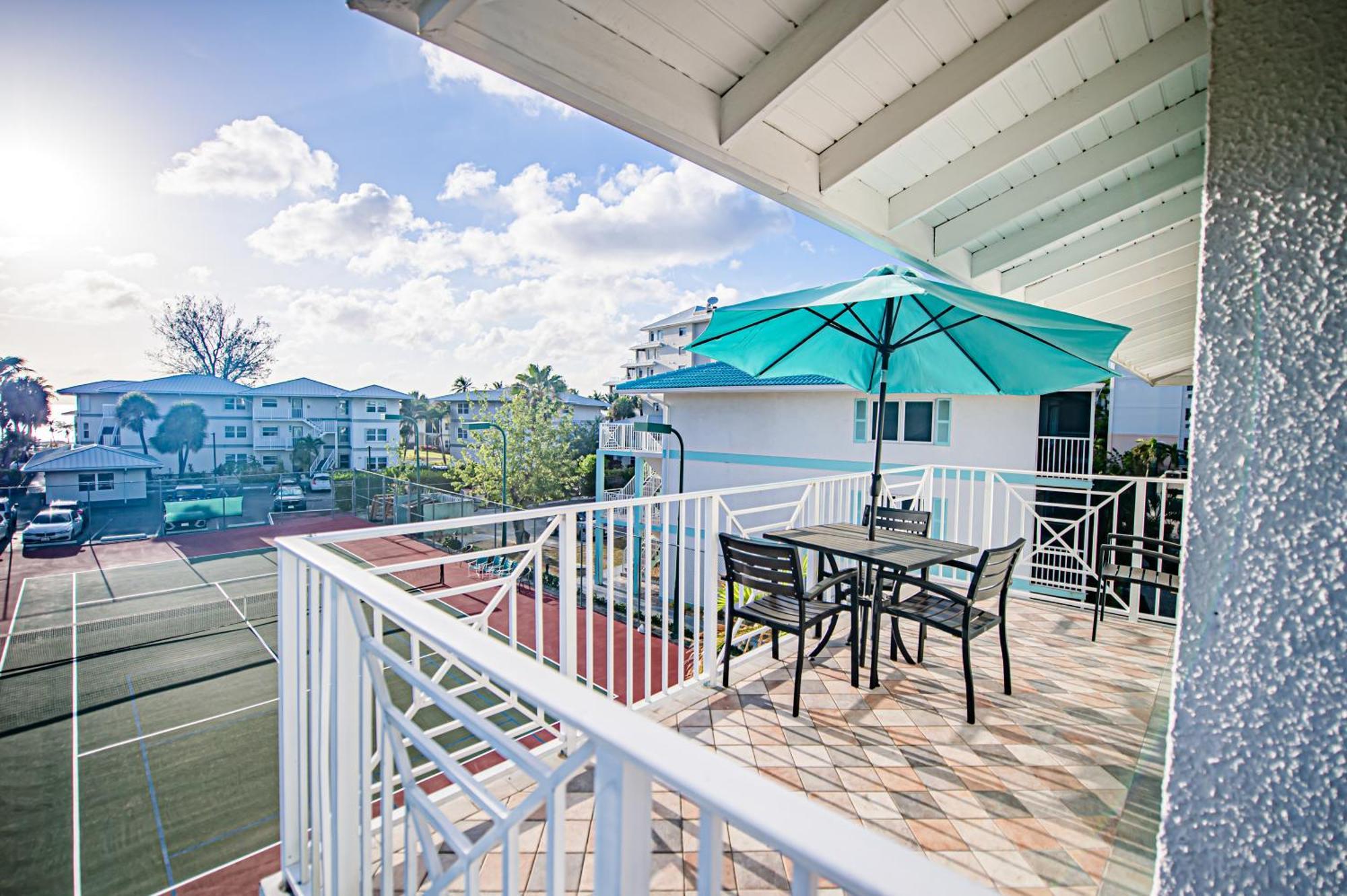 Seven Mile Beach Resort George Town Ngoại thất bức ảnh