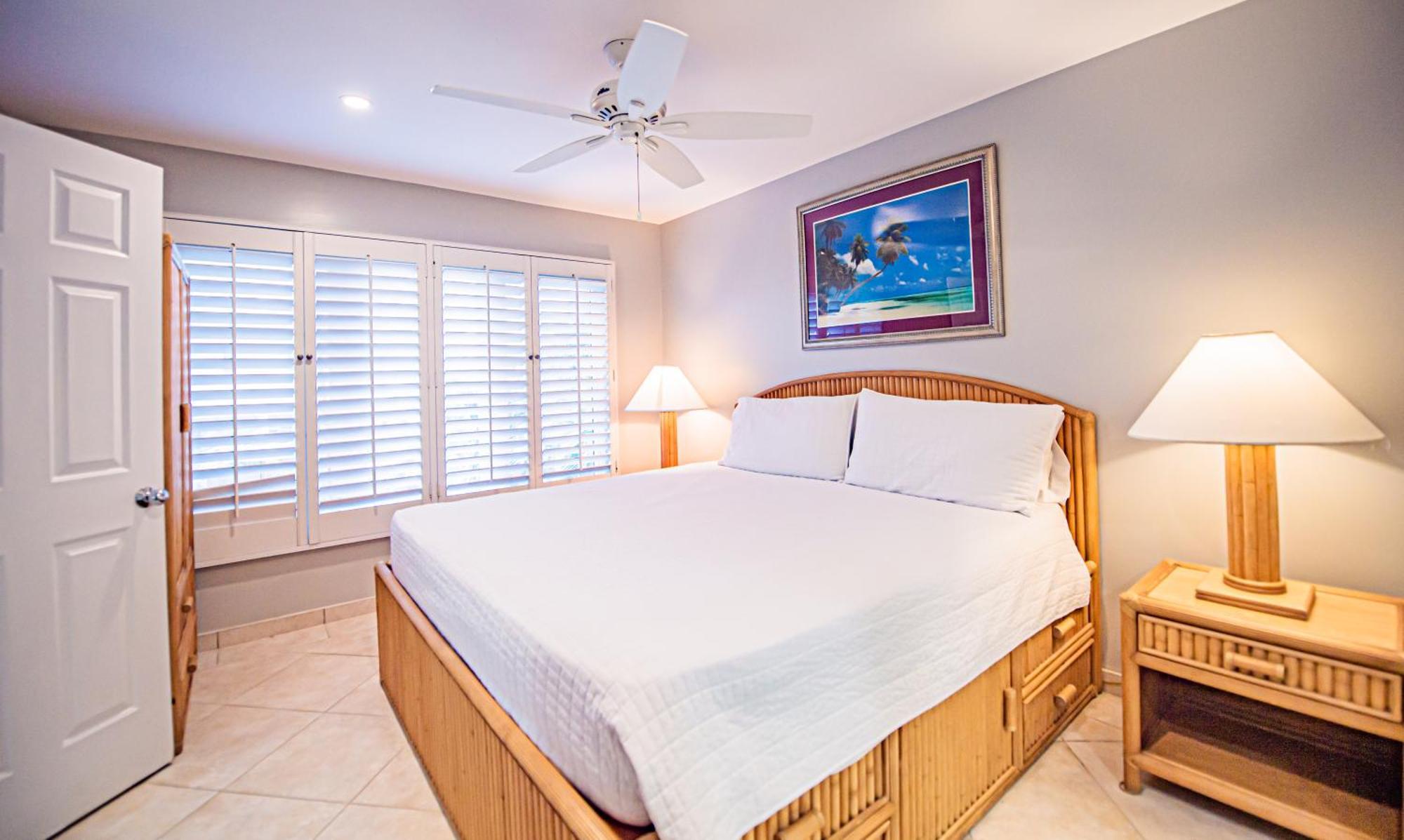 Seven Mile Beach Resort George Town Ngoại thất bức ảnh