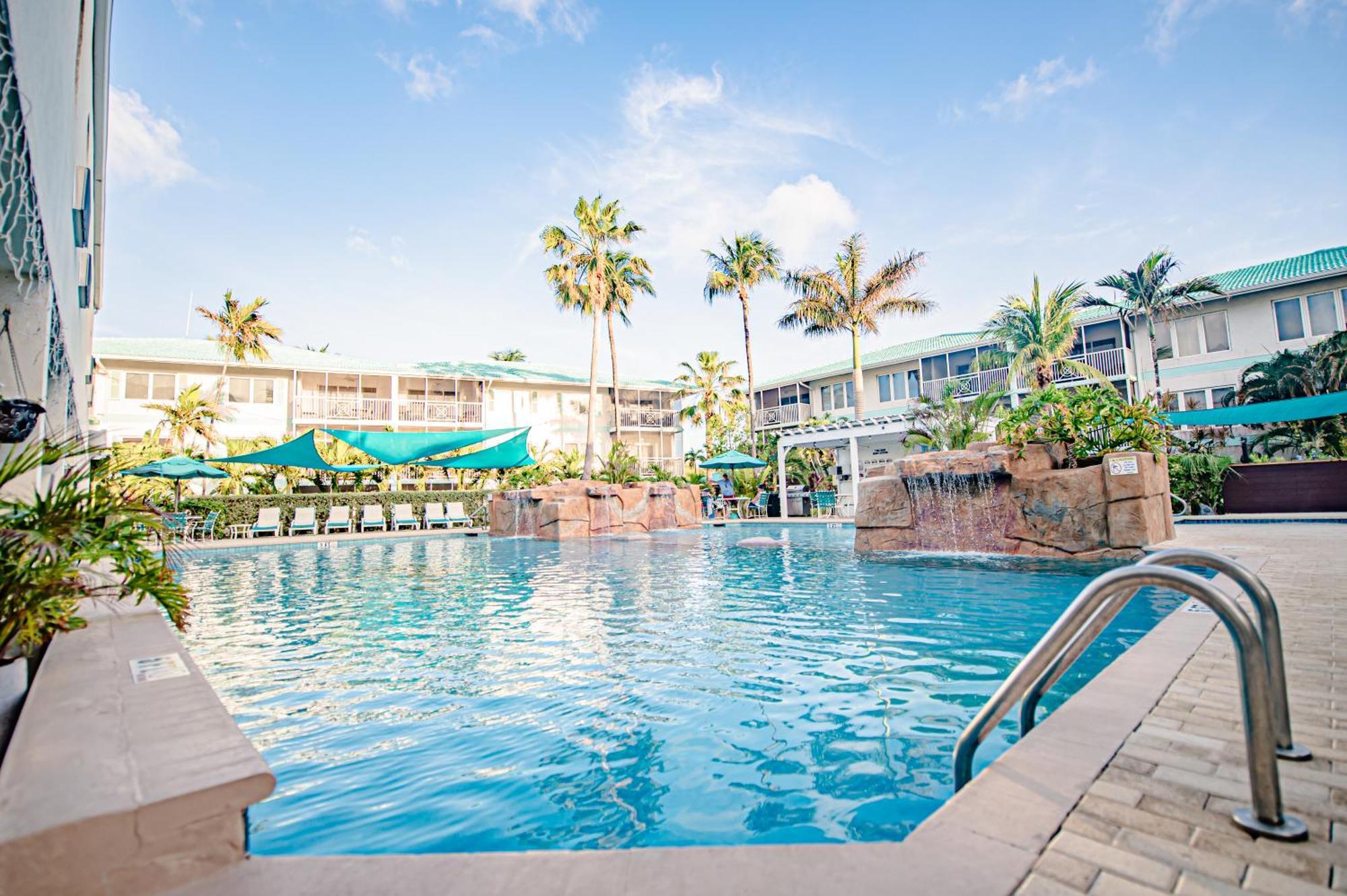 Seven Mile Beach Resort George Town Ngoại thất bức ảnh