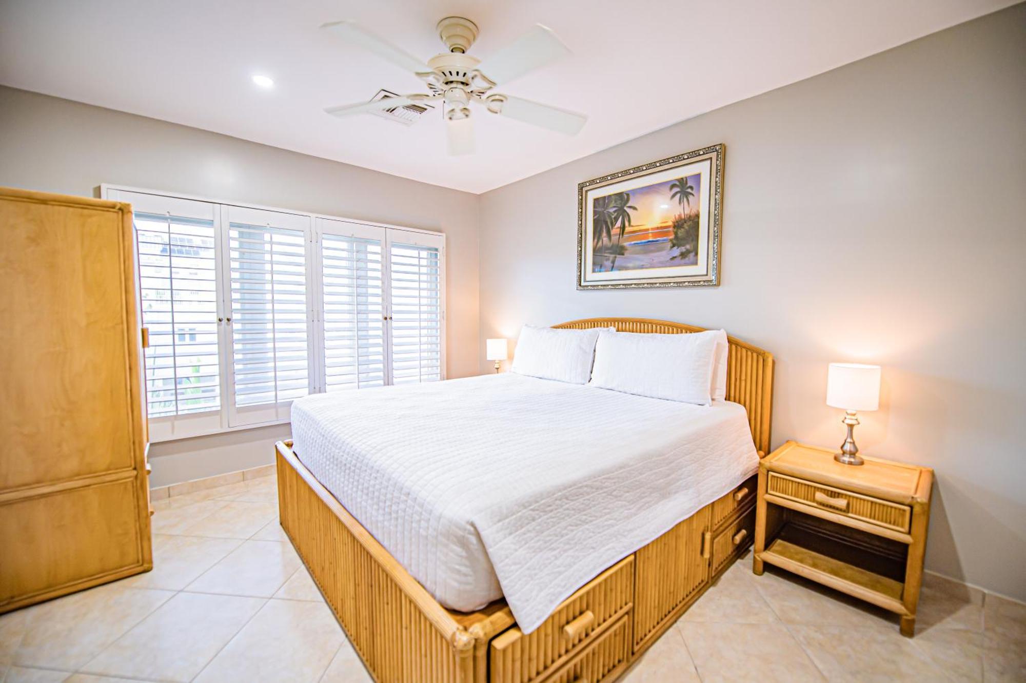 Seven Mile Beach Resort George Town Ngoại thất bức ảnh