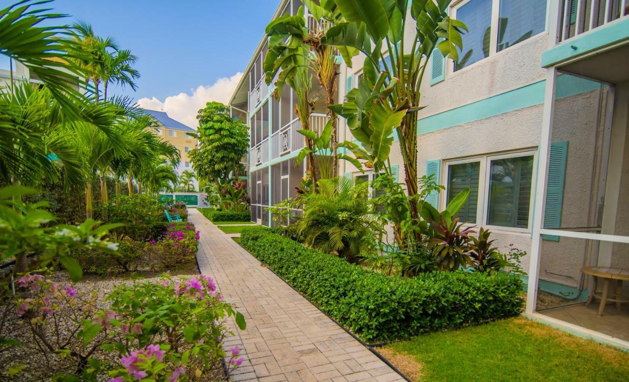 Seven Mile Beach Resort George Town Ngoại thất bức ảnh