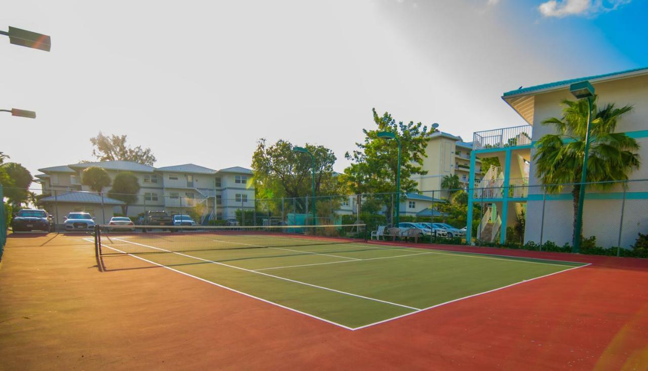 Seven Mile Beach Resort George Town Ngoại thất bức ảnh